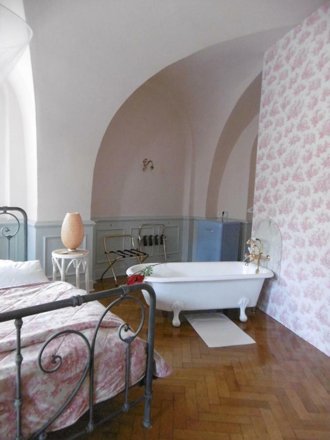 Suite Hans Bautzen Luaran gambar